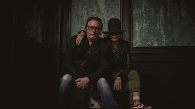Linda Perry & Kerry Brown - Photo by Dylan O'Connor