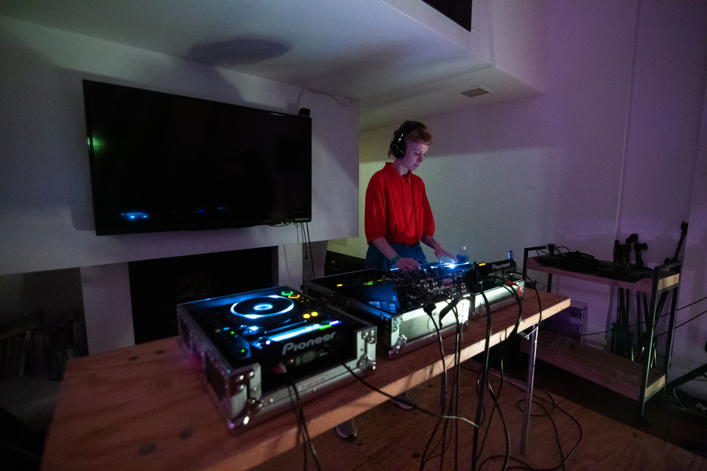 Catnapp DJ Set at Graeber House, presented by German Haus – Photo by Alexa Gonzalez Wagner